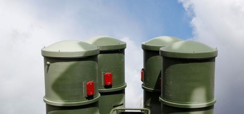 RUSSIA STARTS S-400 MISSILE SUPPLIES TO INDIA AMID US SANCTIONS THREAT