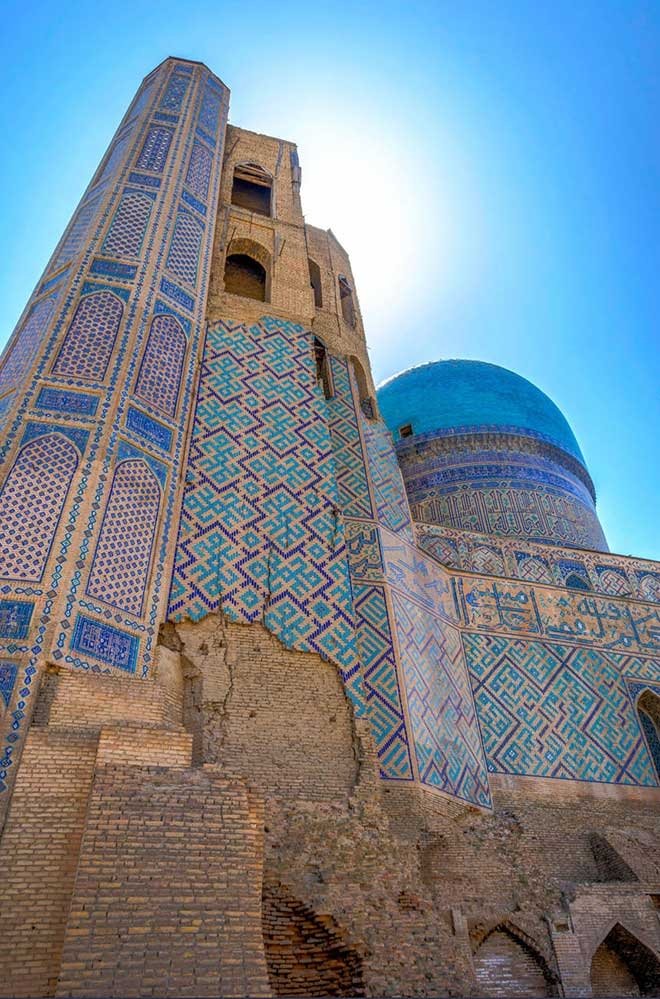 Renk, teknik ve dekorasyon tasarımlarıyla İslam uygarlıÄında seramik