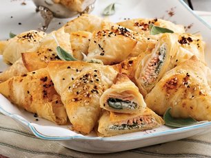 Somonlu Peynirli Üçgen Börek