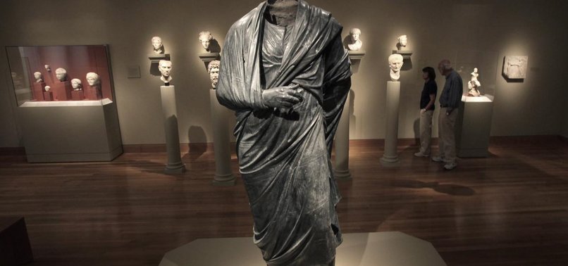 HEADLESS STATUE SUSPECTED OF BEING LOOTED FROM TÜRKIYE SEIZED IN NEW YORK