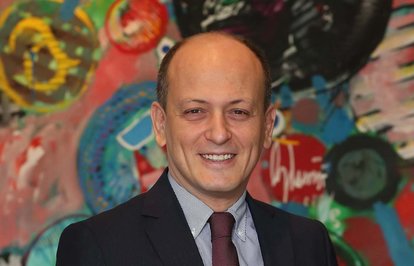 AkbankPrivateBankingkişiyeözelhizmetleriylebüyümesinisürdürüyor