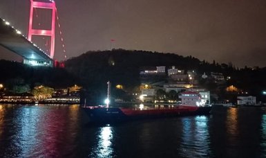 Istanbul Straits traffic suspended in both directions due to cargo ship malfunction