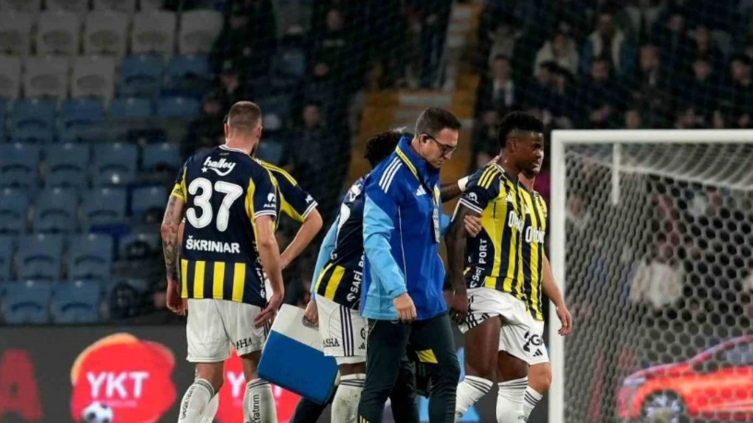 NELSON SEMEDO 3-4 HAFTA YOK