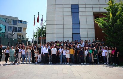 ahrefindexparamclasstkktLnktargetblankParamaçalışanlarınayüzde3712maaşzammı