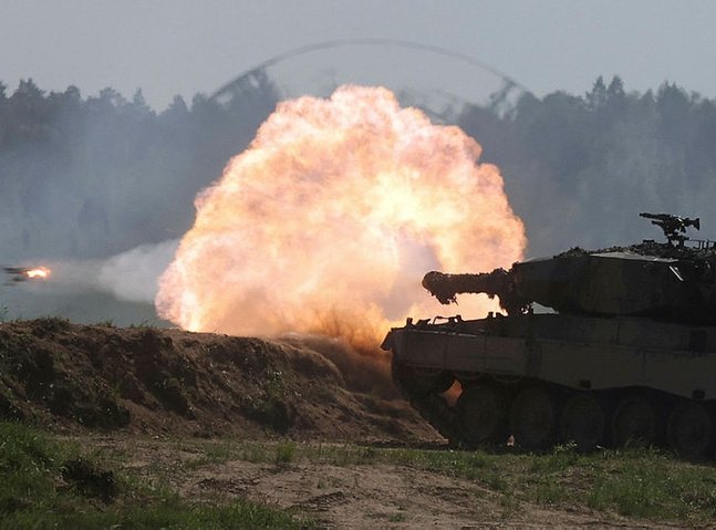 Ukraine says it needs several hundred tanks to retake territory