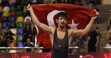World Championship: Turkish wrestler wins gold