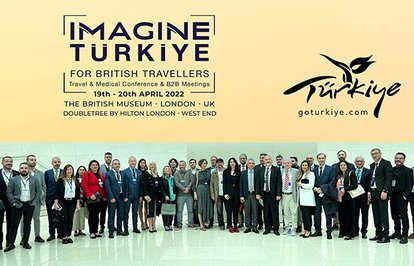 TürkveİngilizturizmcilerLondradabuluştu