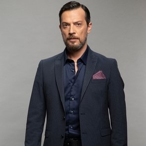 Çağdaş Onur Öztürk  – Kimdir