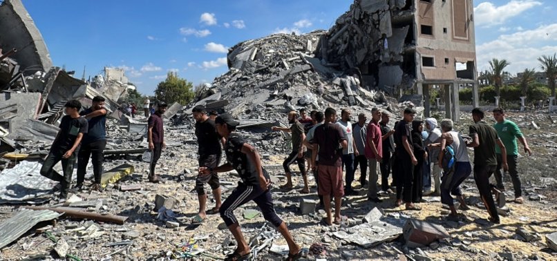 Child among 4 killed in Israeli airstrike on central Gaza