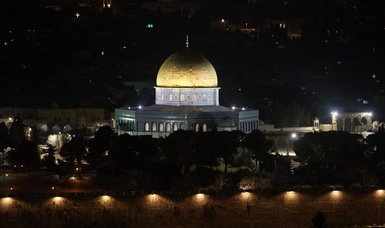 France urges respect for 'status quo at Jerusalem holy sites'