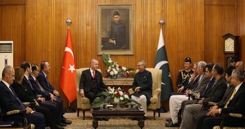Pakistani President Alvi hosts reception in honor of Turkey's Erdoğan