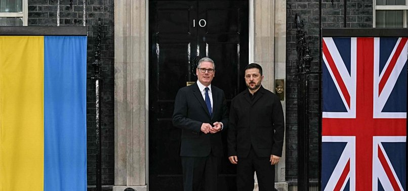 ZELENSKY ARRIVES IN UK FOR TALKS WITH BRITISH PREMIER, ATTEND MEETING WITH E3 LEADERS