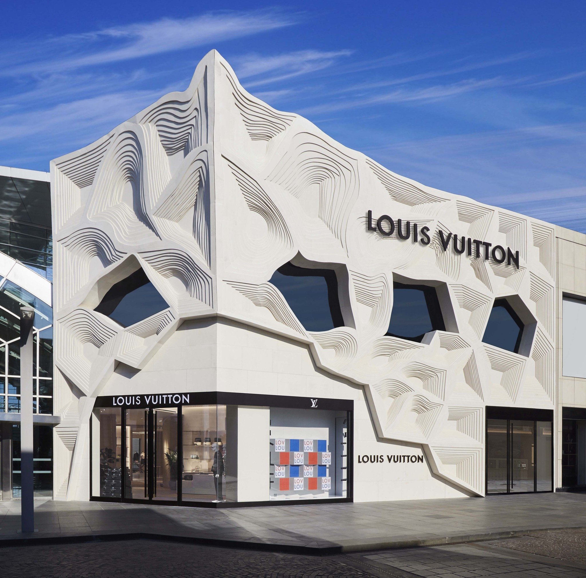 louis vuitton istinyepark taki yeni evinde esquire