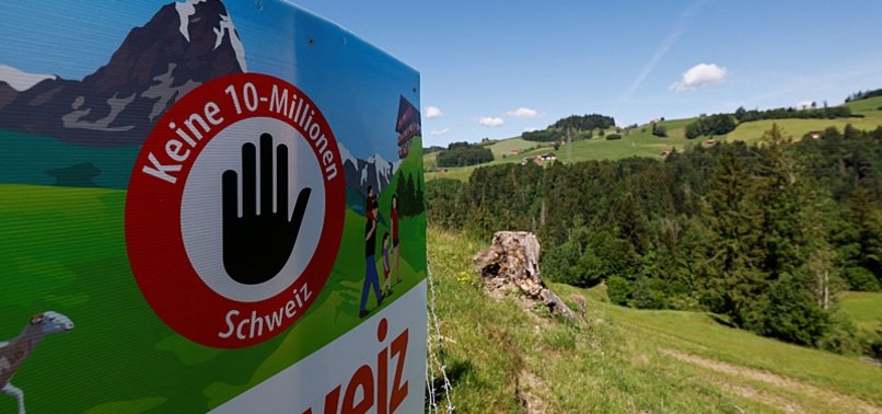 SWITZERLAND TO REJECT 10M POPULATION CAP, INITIAL PROJECTIONS SHOW