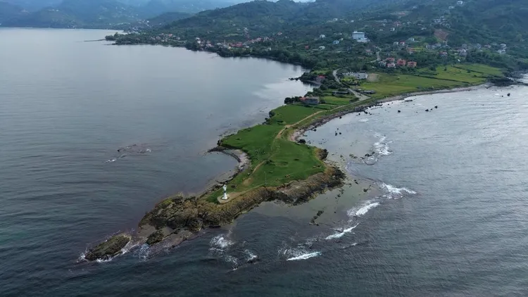 Cape Jason welcomes visitors with its historical and natural beauty