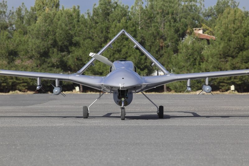 Turkeys unmanned Bayraktar TB2 drone breaks aviation record