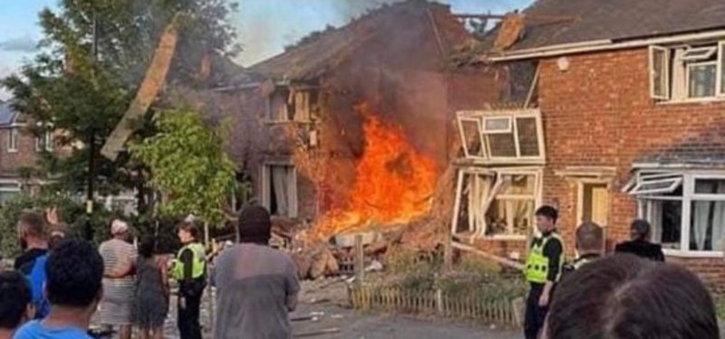 Houses damaged after house explosion in Birmingham, 1 injured