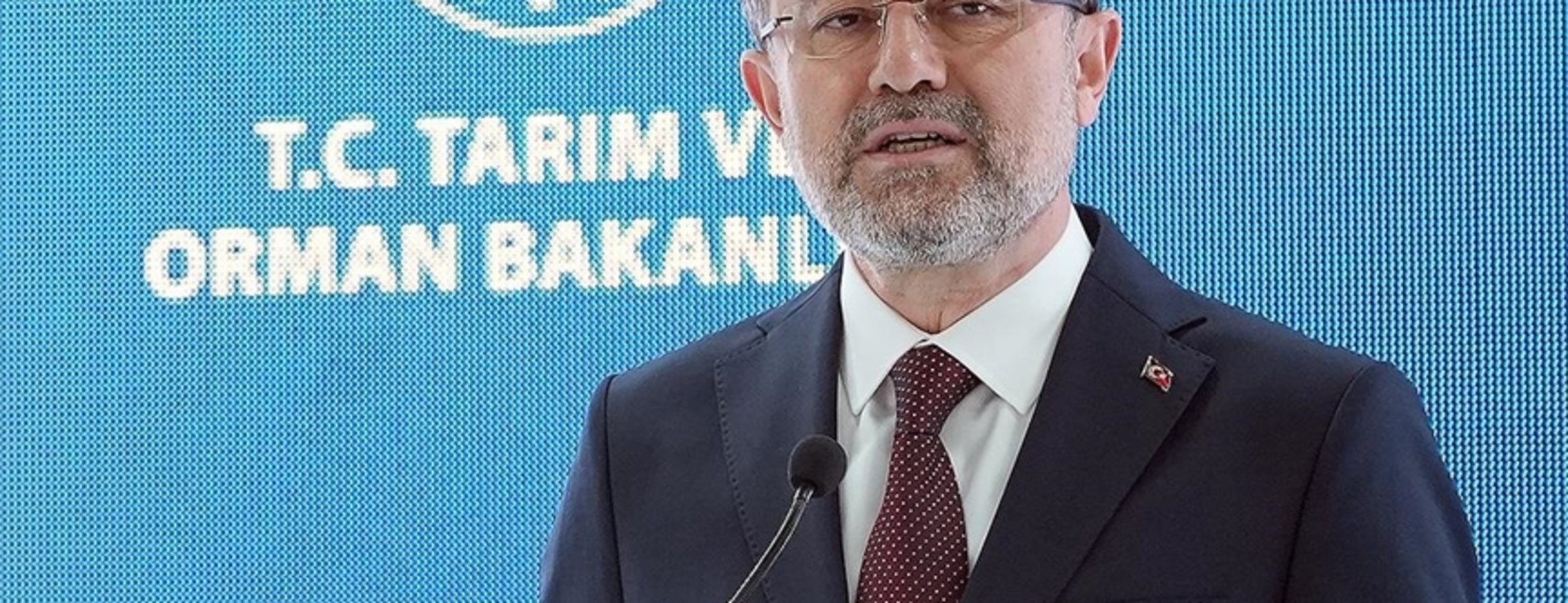 Bakan Yumaklı: TİGEM, Azerbaycan’a 9 bin doz boğa sperması daha ihraç etti