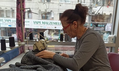 Depremin yıkamadığı kadınlar…