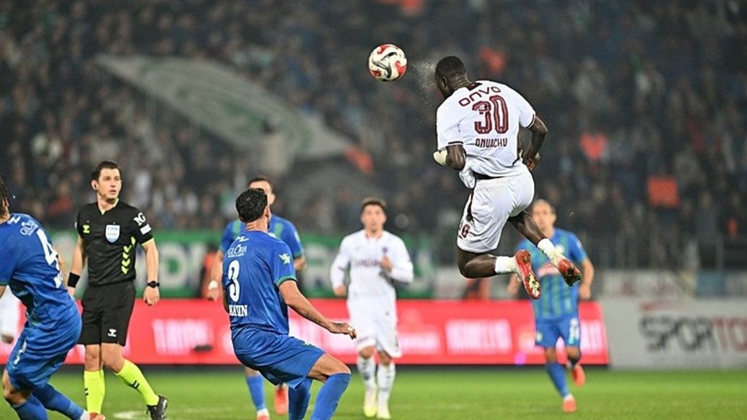 ONUACHU VARSA KAFA GOLLERİ DE VAR