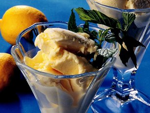Limonlu Vanilyalı Ev Dondurması