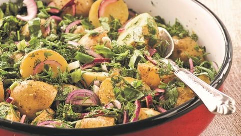 Taze Patates Salatası