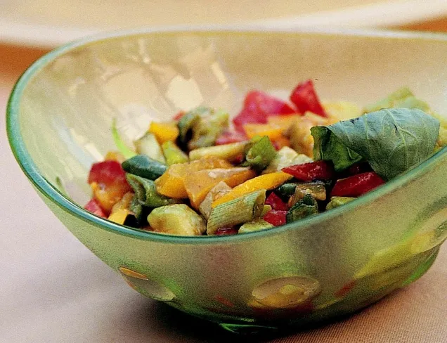 Avokado Salatası