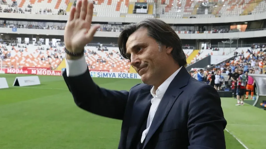 A MİLLİ FUTBOL TAKIMI TEKNİK DİREKTÖRÜ VINCENZO MONTELLA İLE YOLLAR AYRILDI.