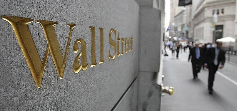 US STOCK MARKET OPENS LOWER DESPITE GROWTH REVISION