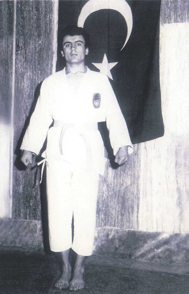 Muhsin Yazıcıoğlu kimdir?