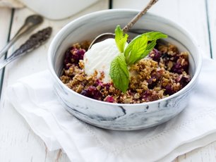 Meyveli Crumble Tarifi