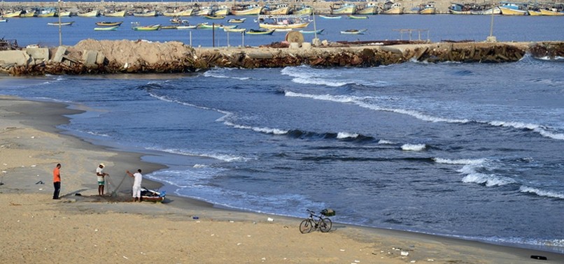 PALESTINIAN FISHERMAN DIES AFTER BEING SHOT OFF GAZA COAST BY EGYPTIAN NAVY