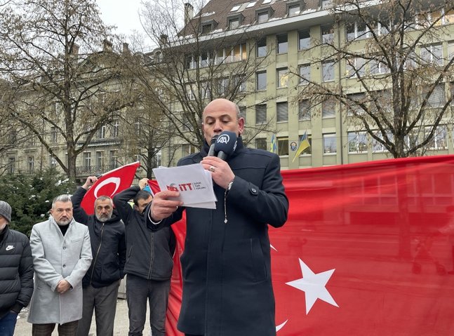 Turkish community in Switzerland protest Quran burning in Sweden