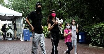 US capital orders self-quarantine for hot spot visitors