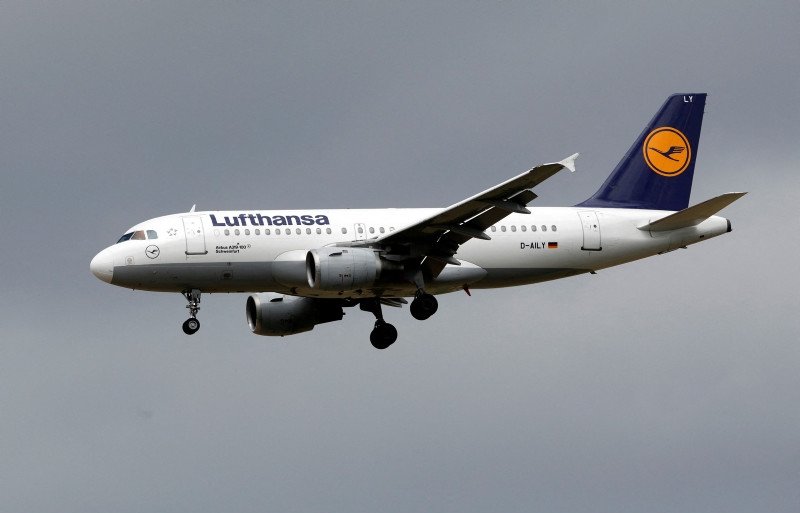 Lufthansa Grubundan 1,47 milyar euro kar