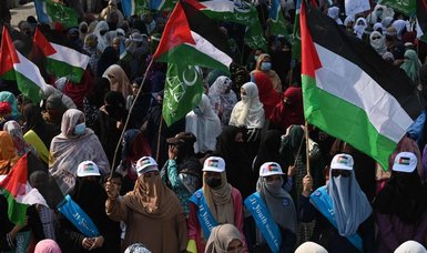 Thousands of Pakistanis rally to express solidarity with Palestinians