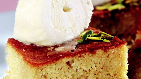 Kaymaklı Yoğurt Tatlısı