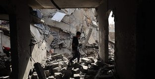 UN official warns of extensive contamination in Gaza rubble