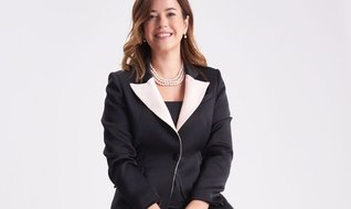 Dünya gelinlerini Türkiye giydiriyor