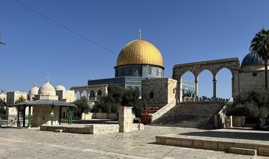 Israel imposes restrictions on Palestinians who want to perform Friday prayers in al-Aqsa Mosque