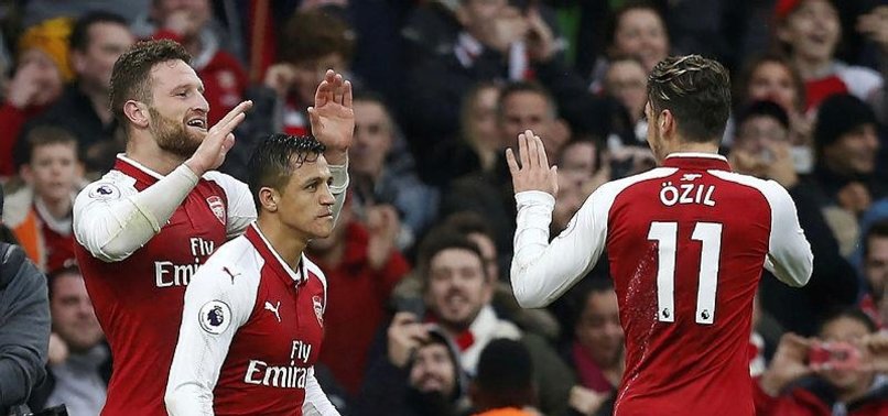 ARSENAL BEATS TOTTENHAM 2-0 TO GIVE WENGER BRAGGING RIGHTS