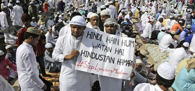INDIAN MUSLIMS PROTEST LYNCHINGS DURING EID AL-FITR PRAYERS
