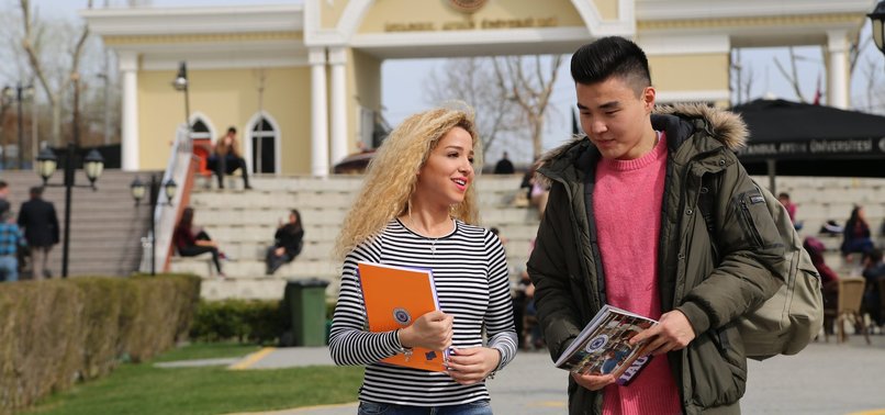 OVER 130,000 FOREIGNERS APPLY FOR TURKISH SCHOLARSHIPS