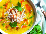 Tavuklu Şehriye Çorbası