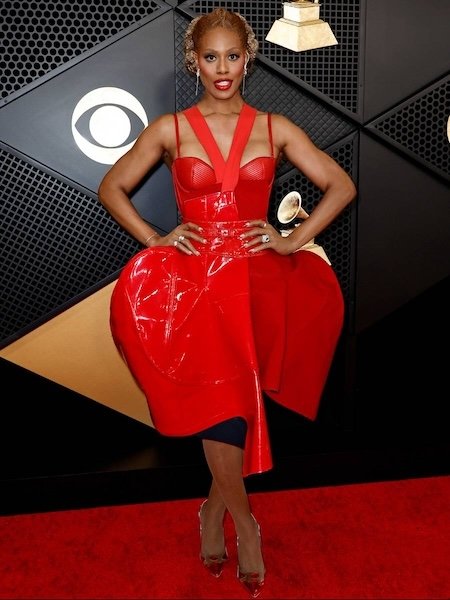 2024 Grammy Kırmızı Halı Elbiseleri
