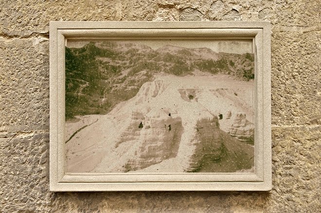 İPEK YOLU KÜTÜPHANESİ