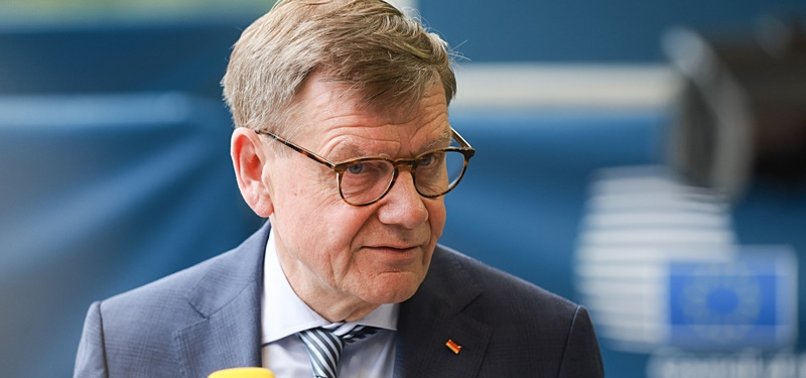 GERMANYS WADEPHUL URGES IRAN TO TAKE EXTENDED HAND OF US FOR SAKE OF OWN POPULATION