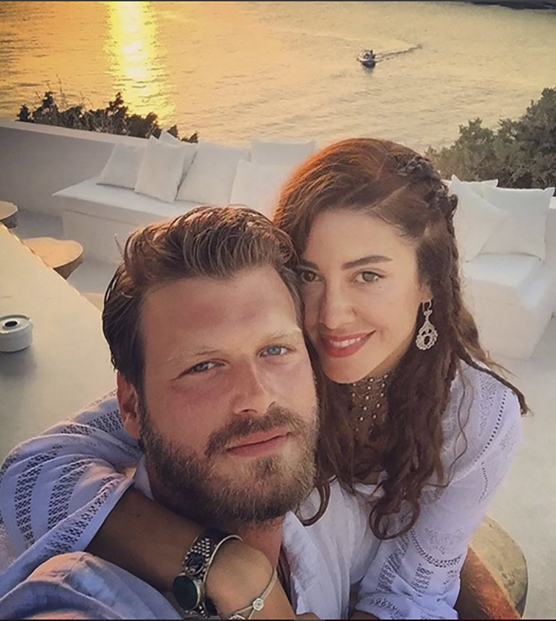 Başak Dizer Tatlıtuğ: ’’Zatürreye bile sevindik’’ - samdan Başak Dizer Tatlıtuğ: ’’Zatürreye bile sevindik’’ - samdan