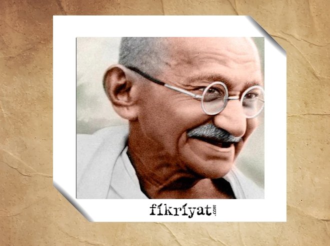 MAHATMA GANDİ KİMDİR?