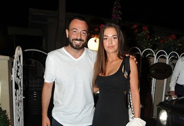 Yeni yıla Pariste girdiler